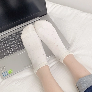 Breathable confetti dot low-cut ankle socks for women in minimalist cream cotton fabric