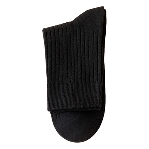 Classic men's black ribbed crew socks in breathable cotton for business and casual wear