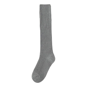 Calze al polpaccio in maglia a coste grigio medio in stile giapponese minimalista