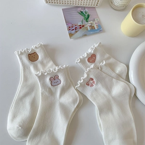 Chaussettes En Coton Blanc Femmes Bord À Volants Broderie Ours Lapin Dessin Animé Style Japonais Respirant