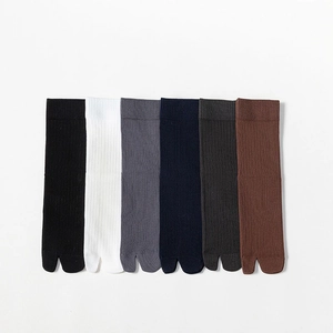 Men Cotton Tabi Socks Ribbed Split Toe Crew Socks For Flip Flops Casual Breathable Solid Color Two Toe Sports Socks