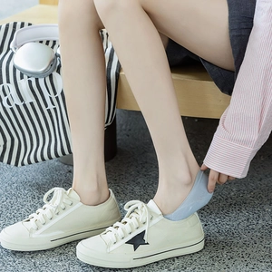 Grey invisible cotton boat socks for women with non-slip silicone heel and rabbit pattern