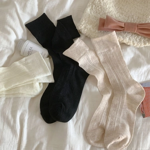 Detailed knit pattern of Lolita style heart hollow socks in black white and beige