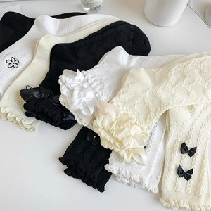 Détails de chaussettes JK Lolita avec bords en dentelle et nœuds doux en diverses couleurs