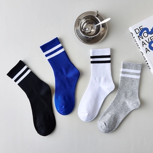 Chaussettes Mi-Mollet En Mélange De Coton À Rayures Doubles Style Preppy Rétro Athlétique Unisexe