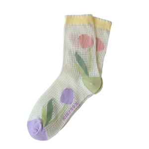 White flower mesh crew socks with yellow cuffs and pink tulip patterns for women