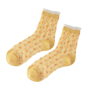 Chaussettes jaunes de style japonais avec broderie marguerite et bordures volantées