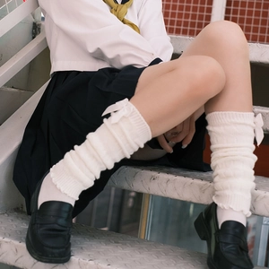 White knitted leg warmers with ribbon bows for JK uniforms and winter style
