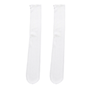 White Japanese style mesh socks with vertical ribbed knit and elegant ruffled edges