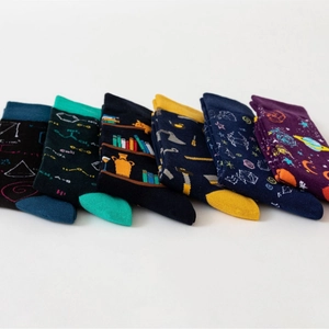 Pack of 6 creative patterned crew socks featuring science and art themes for men