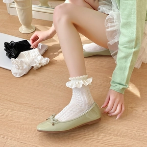 Lolita Spitzen-Socken für Damen mit weißen floralen Rüschen und hohlem Häkelmuster