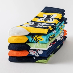 Chaussettes homme en coton avec motifs d'insectes colorés comme abeilles et papillons