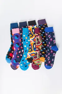 Lot de 8 paires de chaussettes colorées avec motifs tendance étoiles et pois