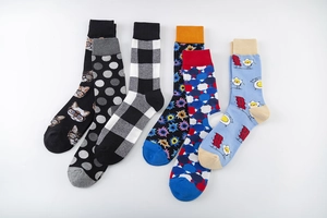 Lot de 5 paires de chaussettes mi-hautes en coton avec motifs chat, pois, carreaux et œufs