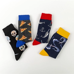 Colorful cotton crew socks with skull and pizza patterns in a four-pair collection