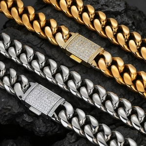 Catena cubana ghiacciata in oro e argento con chiusura rettangolare diamantata