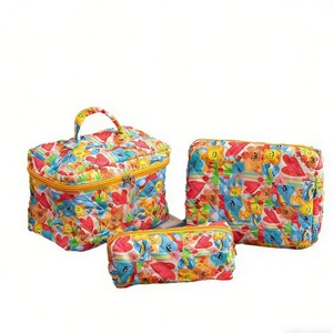 Quilted cotton makeup bag 3-piece set with cute cartoon bear and rainbow patterns
