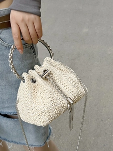 Straw bucket bag with rhinestone metal handle and chain strap for summer style