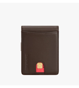 Detailansicht der RFID-Lederbrieftasche mit Kartenfächern und präziser Verarbeitung