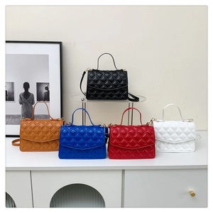 Quilted crossbody bags in five colors with diamond patterns and gold-tone hardware