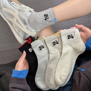 Women Cotton Crew Socks Cute Cartoon Cat Embroidery 3D Heart Ribbed Breathable Casual Fashion Soft