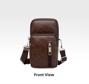 Détail de la texture cuir PU marron foncé et des fermetures éclair sur le sac bandoulière