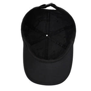 Detail view of the breathable mesh lining and adjustable strap on a quick-dry baseball cap