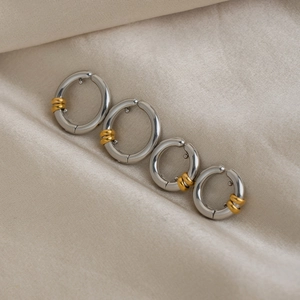 Ensemble de boucles d'oreilles bicolores en acier inoxydable plaqué or 18 carats