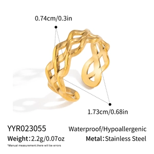 Detail showing dimensions of gold double-layer hollow ring with 0.74cm width and 1.73cm diameter