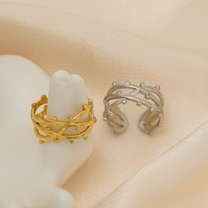 Adjustable stainless steel geometric ring in gold and silver with vine design