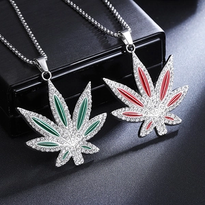 Hip Hop Rhinestone Leaf Pendant Necklace Enamel Maple Leaf Zinc Alloy Jewelry With Stainless Steel Box Chain For Men Women