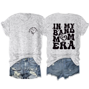 Vues avant et arrière du t-shirt gris Band Mom Era avec motifs de notes de musique
