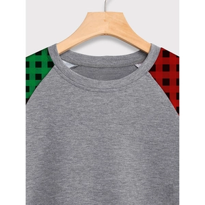 Sweatshirt femme à col rond avec manches raglan à carreaux et corps gris chiné