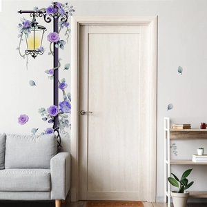 Adesivo murale lampione vintage con rose viola per decorazione della casa e soggiorno