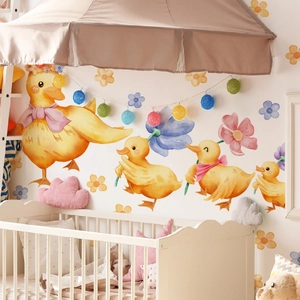 Wandtattoo kleine gelbe Ente und Blumen im Aquarell-Stil für Kinderzimmer-Deko