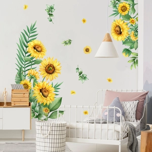 Wandsticker mit Sonnenblumen und grünen Blättern für die Wanddekoration zu Hause