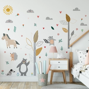 Muurstickers kinderkamer bosdieren beer en bomen decoratie in zachte kleuren