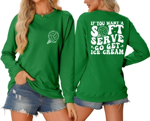 Dettaglio fronte e retro della felpa verde con stampa grafica bianca a tema gelato e sport