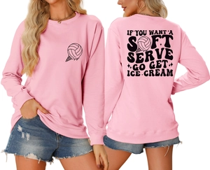 Dettaglio fronte e retro della felpa rosa con stampa pallavolo gelato e slogan