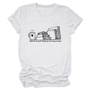 Détail d'un t-shirt blanc en coton avec imprimé dessin de livre, café et texte