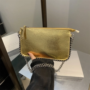 Sac Bandoulière Chic Pour Femme Chaîne En Métal Décoration De Rivets Cuir PU Sac À Épaule Mode Moderne Style Petit Sac Carré