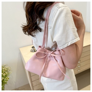 Borsa a secchiello rosa con coulisse e fiocco con consistenza morbida in stile coreano
