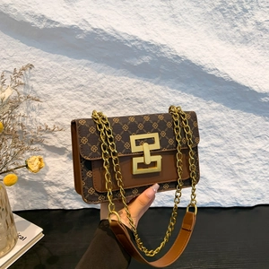 Sac Bandoulière Vintage à Monogramme pour Femme Sac à Épaule en Cuir PU avec Chaîne et Boucle Métallique Géométrique