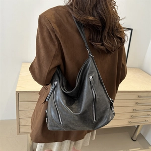 Sac cabas rétro en cuir PU noir avec fermetures éclair verticales pour le shopping chic