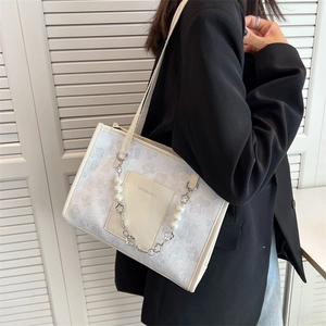 Women Jacquard Shoulder Bag Artificial Pearl Flower Chain Large Capacity Tote Handbag Crinkled Texture Elegant Fashion Daily