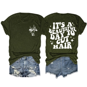 Vue avant et arrière du t-shirt vert armée avec texte IT'S A BEAUTIFUL DAY TO CUT HAIR