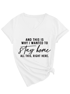 White V-neck cotton T-shirt featuring a letter print and a trendy front knotted hem design