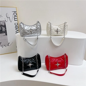 Women Quilted Shoulder Bag PU Leather Underarm Bag With Metal Star Decor And Chain Strap Y2K Fashion Style