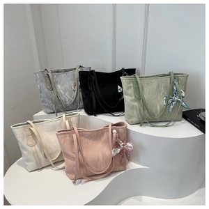 Minimalist large tote bags for women in five colors with decorative silk scarves