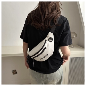 Adjustable white Oxford fabric chest bag with black strap and FANYISSA logo on model